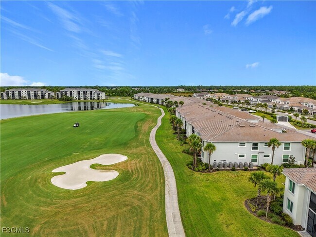 Foto del edificio - 15960 Grassland Ln