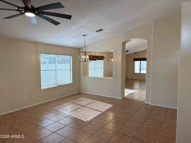 Building Photo - 9630 W Reno View Dr