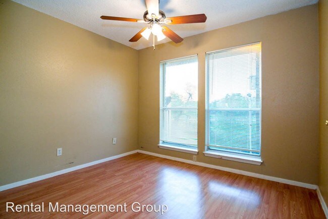 Foto del edificio - 12526 Tambourine Dr