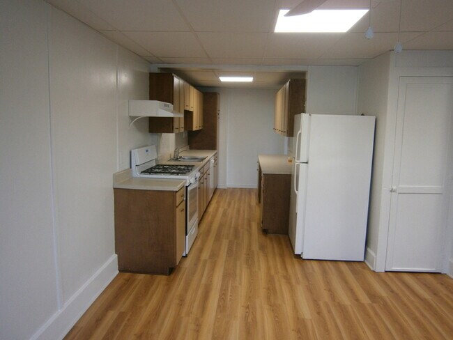 Foto del edificio - 3 BR, 1 Bath Home in Spring Grove School D...