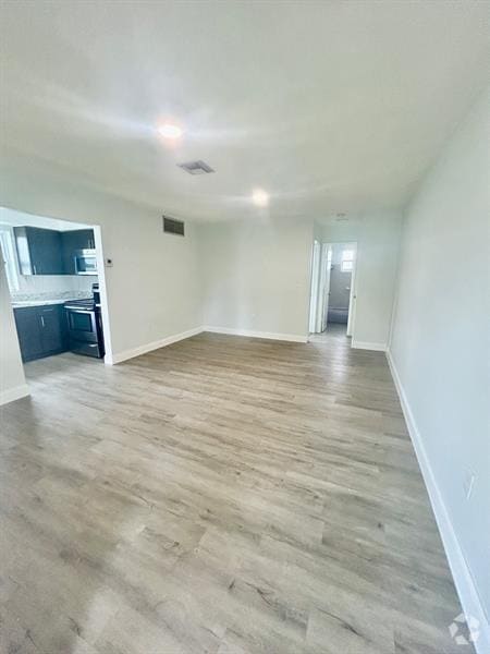 Building Photo - 7511 Venetian St