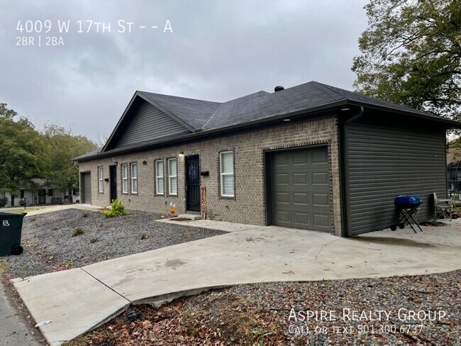 Building Photo - Newly Constructed Duplex with 2 bedrooms a...