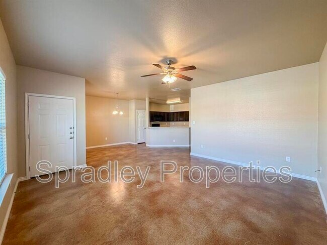 Foto del edificio - 7103 Cameron Park Rd