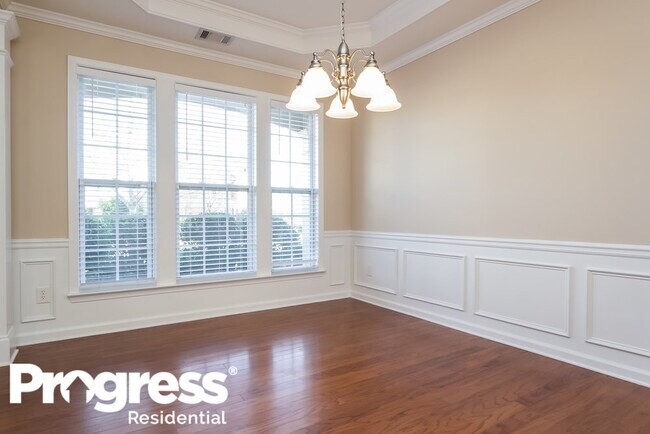 Foto del edificio - 946 Idlewood Dr