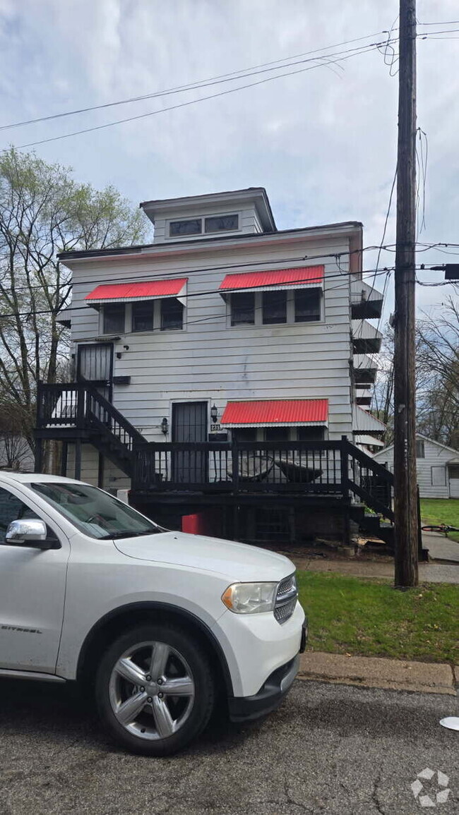 Building Photo - 2315 Industrial Blvd