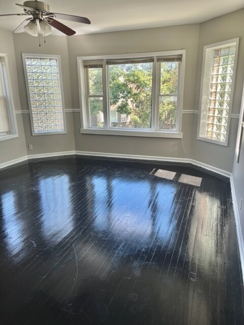 Foto del edificio - 8352 S Peoria St