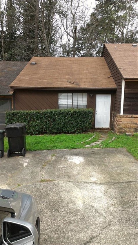 Foto principal - 103 Boardwalk Ln
