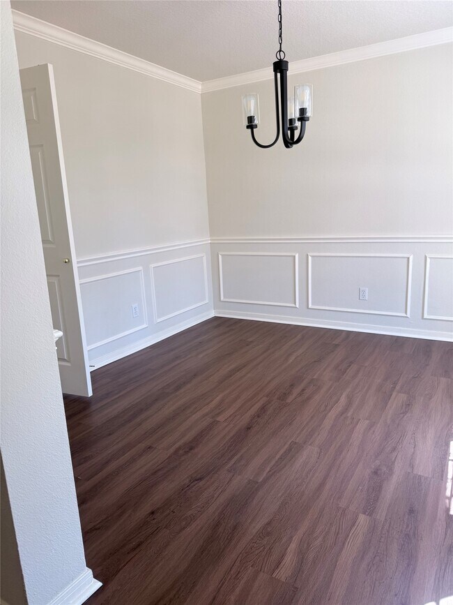 Foto del edificio - 24826 Butterwick Dr