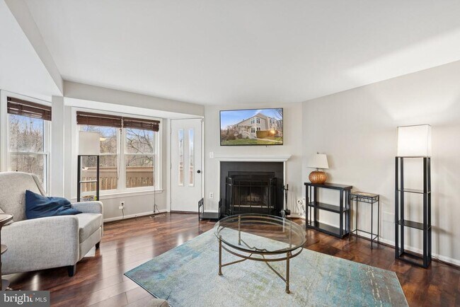 Foto del edificio - 7307 Castleberg Ct