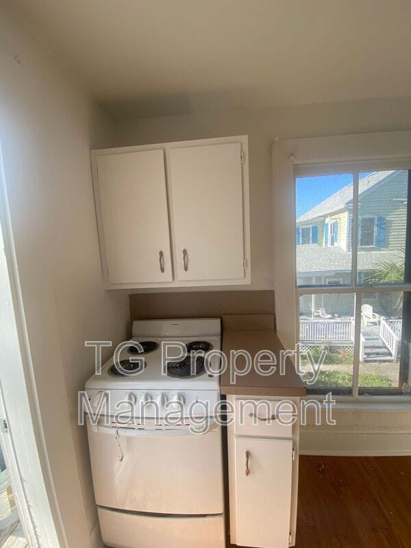 Foto del edificio - 32 Sanford St