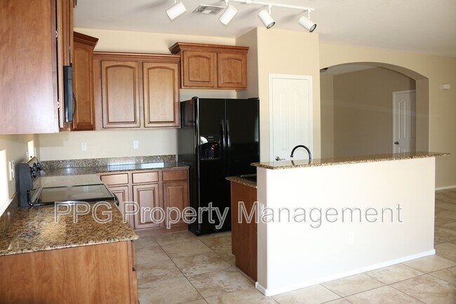 Foto del edificio - 14551 W Laurel Ln