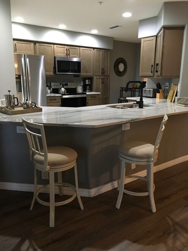 Primary Photo - Beautiful, remodeled rental in Lexington C...