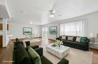 Building Photo - 7200-7204 Dorchester Ct