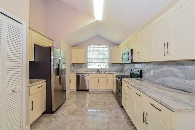 Building Photo - 309 Tiburon Ct