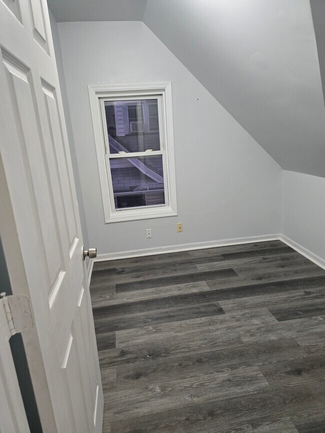 Dormitorio n.º 2 - 61 Savoy St