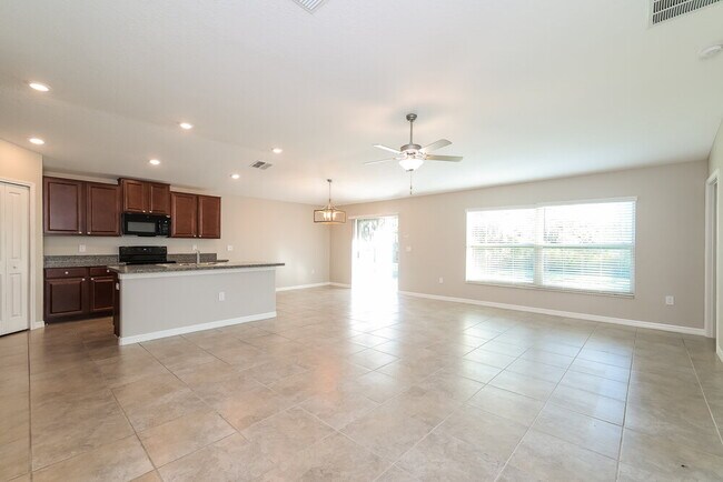Foto del edificio - 39886 Dawson Chase Dr
