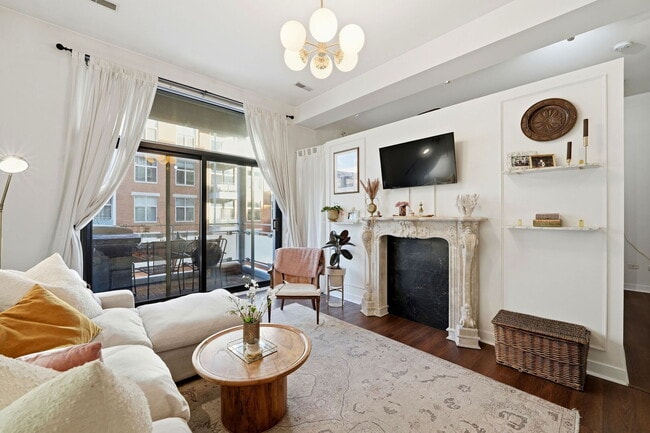 Foto del edificio - 949 W Madison St