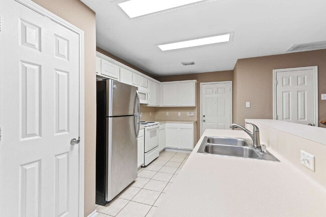 Foto del edificio - 51 Marble Rock Pl