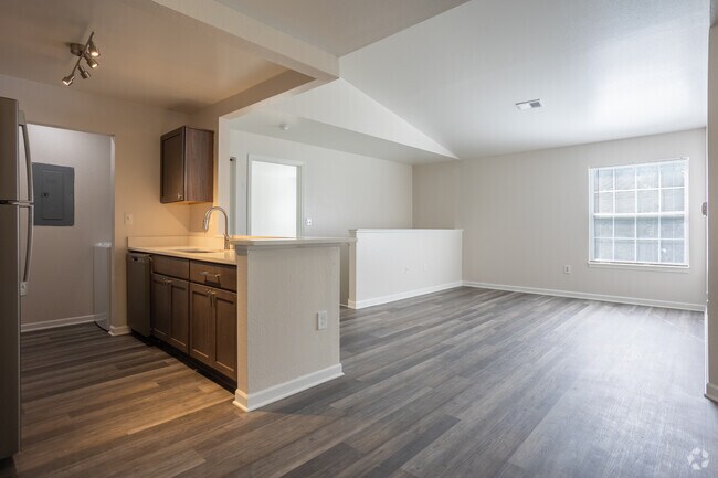 2HAB, 2BA - 950 ft² - Fountain Park Apartments