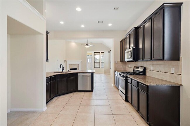 Building Photo - 614 Dunlavy Ln