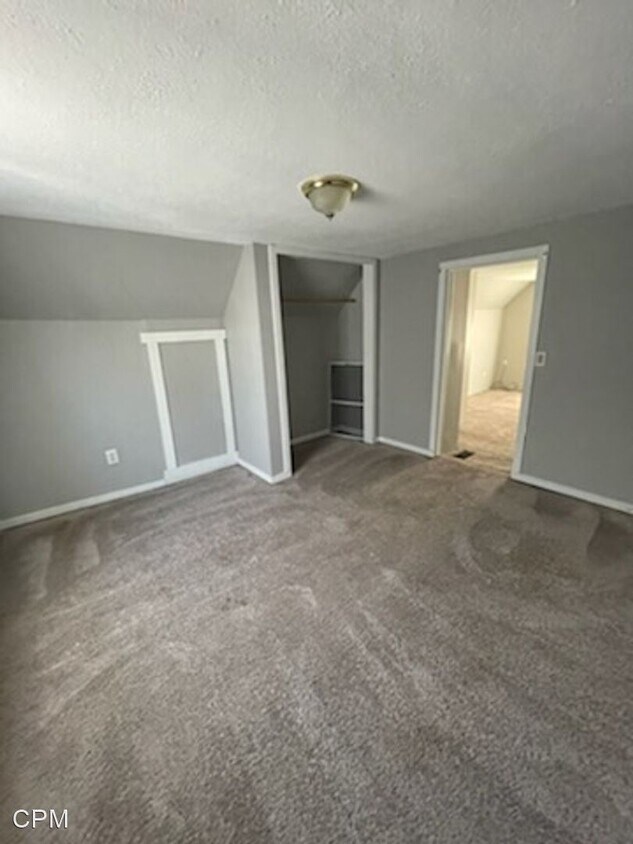 Primary Photo - 2 br, 1 bath House - 480 W Main Street
