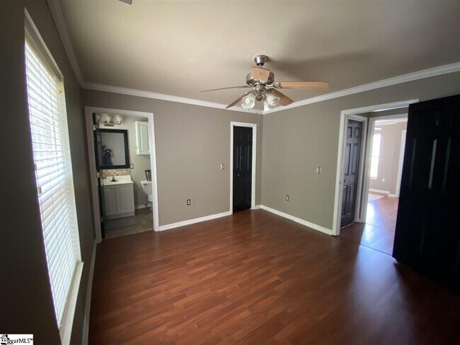 Building Photo - 58 Ridgestone Cir
