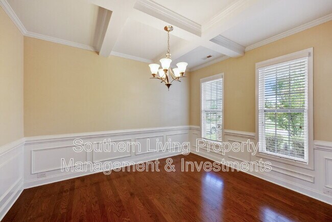 Foto del edificio - 9019 Inverness Bay Rd