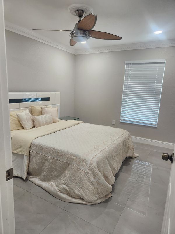 Foto del edificio - 13381 NW 7th Ter