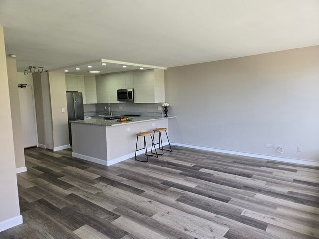 Foto del edificio - 5455 N Sheridan Rd