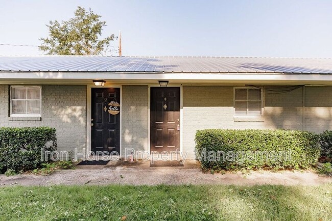 Photo - 550 Macon Hwy House