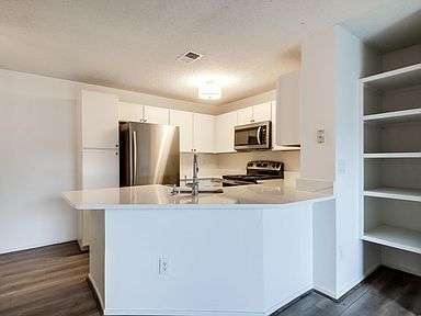 Building Photo - 1508 Summerchase Ct
