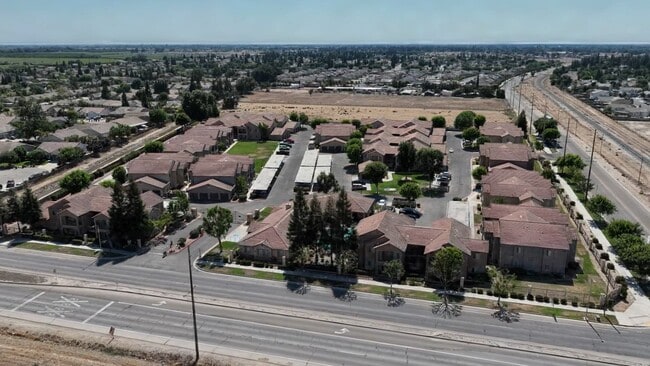  - Villas at Lovers Lane