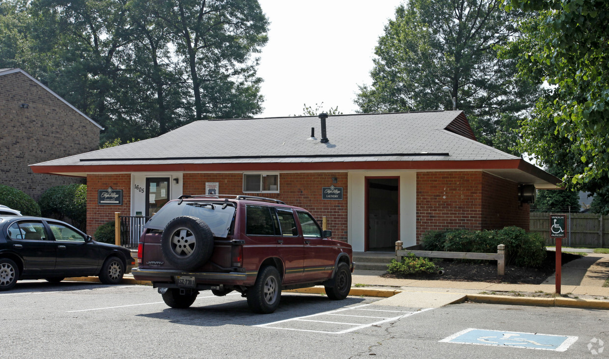 Primary Photo - Hope Village Apartments