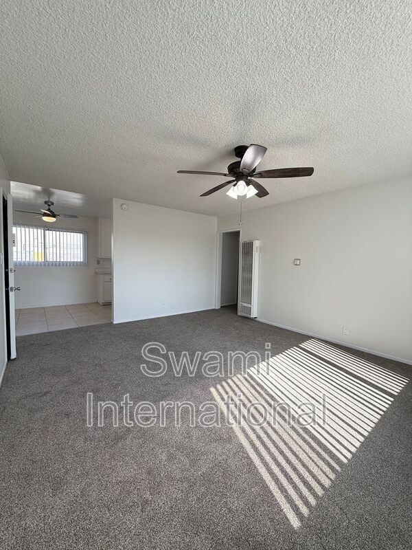 Foto del edificio - 5846 Estrella Ave