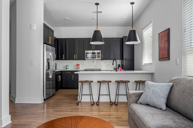 Foto del edificio - 3302 W Gray St