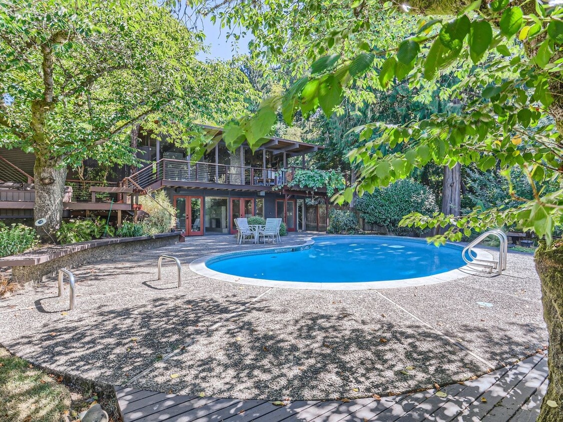 Foto principal - 4bd/3ba Kirkland House