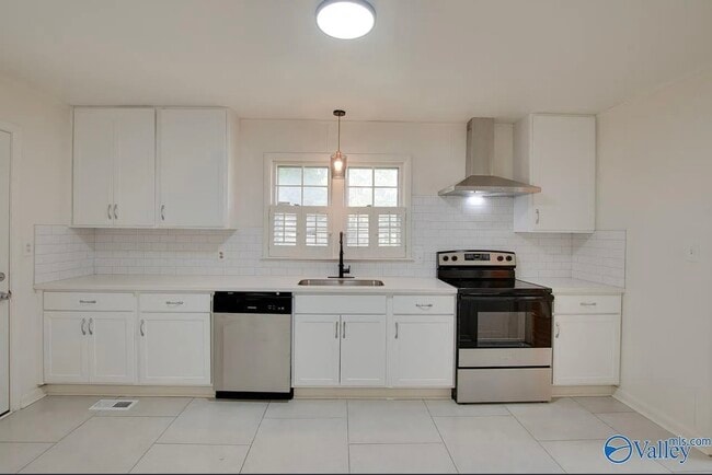 Kitchen - 4701 Raton Blvd NW
