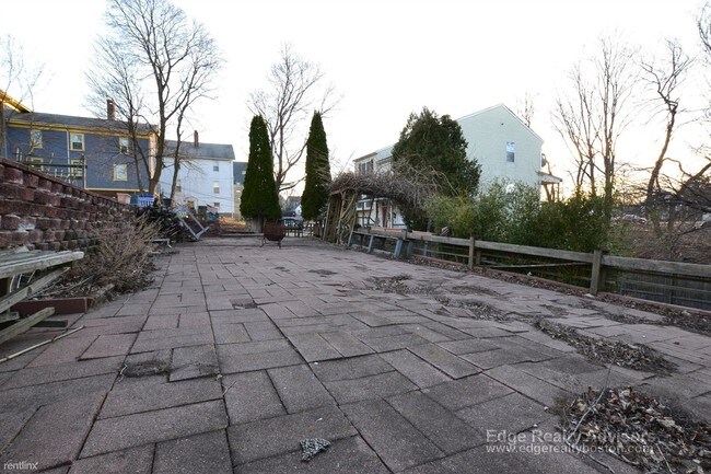 Foto del edificio - 1 br, 1 bath  - 287 Market St