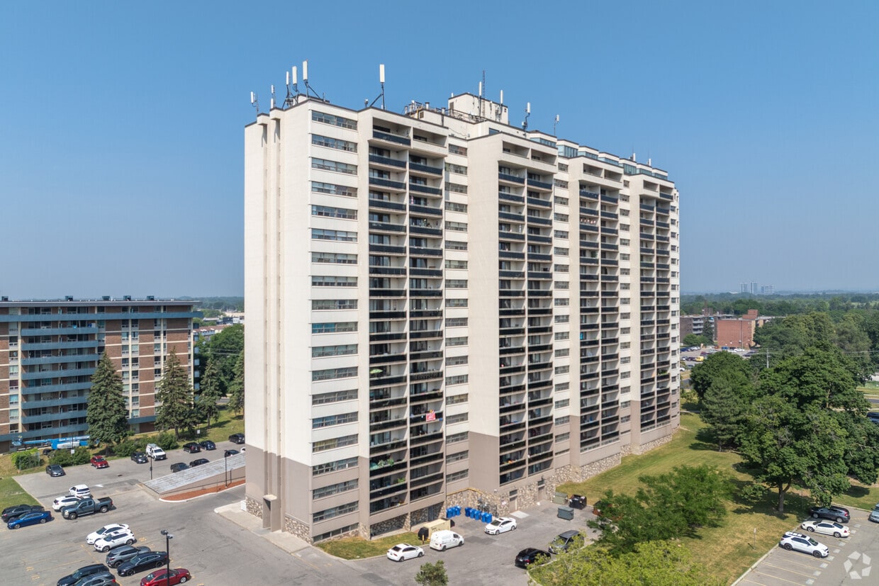 Building 177 - Summit Place