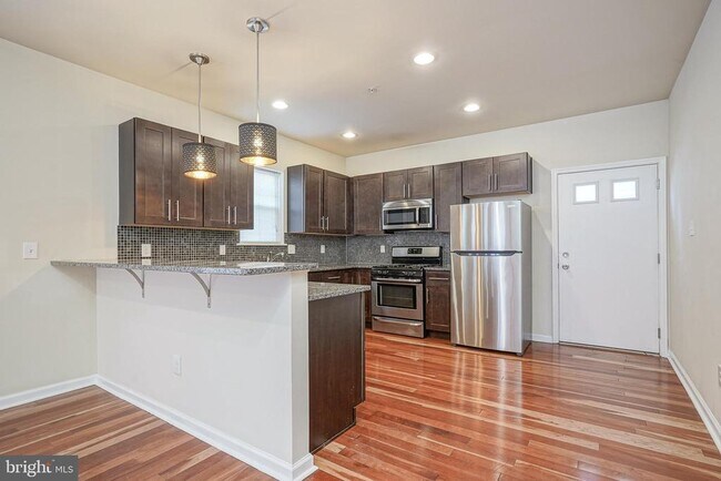 Foto del edificio - 825 N 16th St