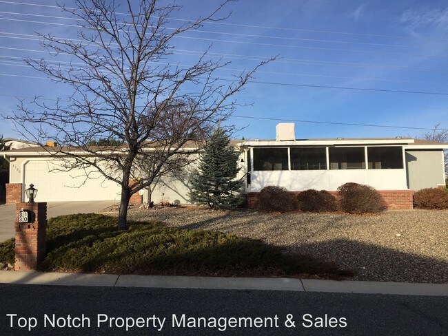 Building Photo - 3130 Mountain Lake Dr