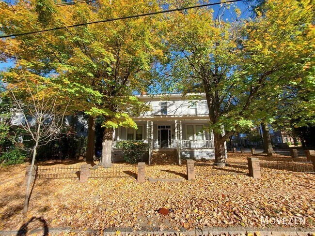 Foto del edificio - 604 N Blount St