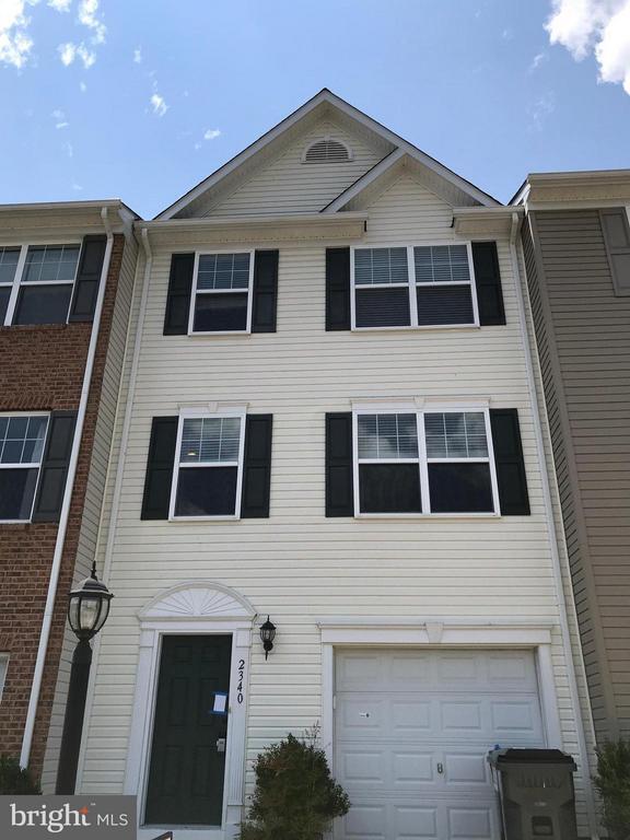 Building Photo - 2340 Silver Fox Way