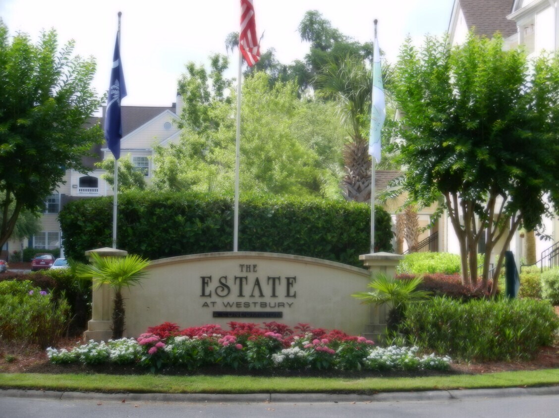 100 Kensington Blvd Unit 304, Bluffton, SC 29910 Condo for Rent in