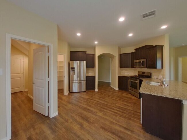Building Photo - NOW AVAILABLE! 590 Jamestown Ln, Fate, TX,...