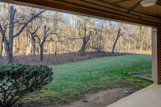 Building Photo - 328 Tavistock Rd