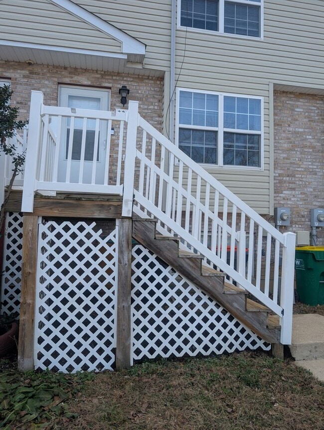 Building Photo - 322 Caribou Ln