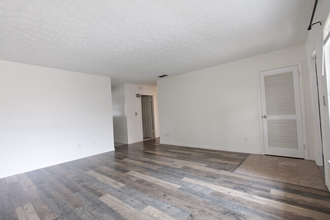 Foto del edificio - 212 Tennessee Ave