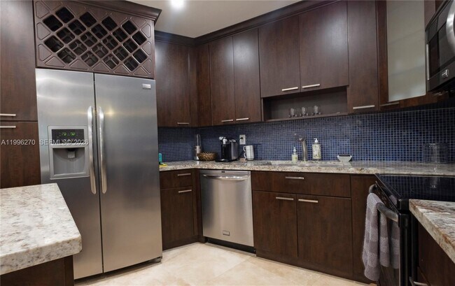 Foto del edificio - 1723 NE Miami Gardens Dr