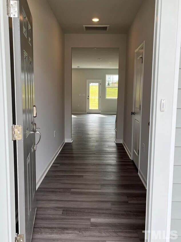 Foto principal - 5034 Kota St
